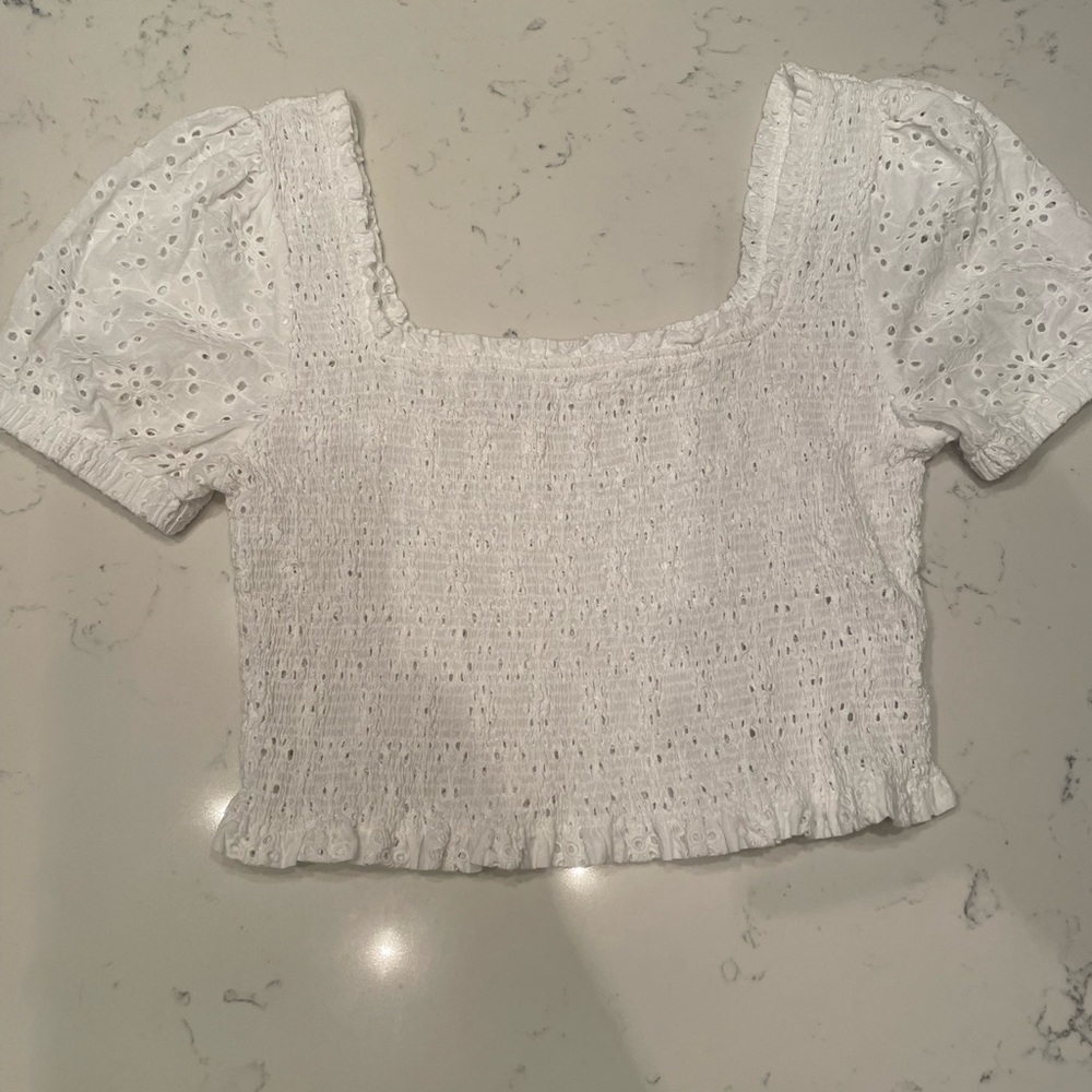 ASTR The Label Puff Sleeve Smocked Top - White Size Medium
